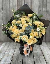 Букет цветов из:  Розы и Лизиантусы #REPLACE_PRED# Равнинном