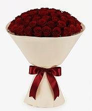 Букет 101 Бордовая роза Блэк Бакарра в Равнинном
