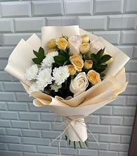 Букет цветов из:  Розы и Хризантемы в Равнинном