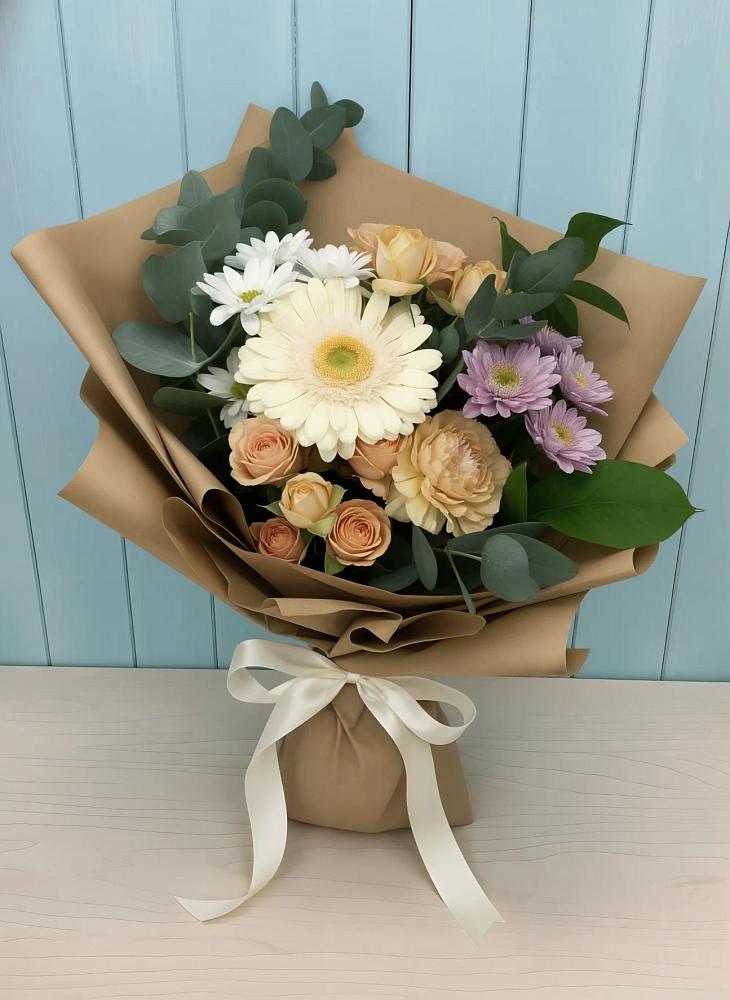 Букет цветов из: Герберы и Хризантемы в Равнинном