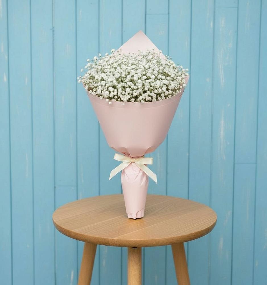 Букет цветов из: Гипсофила в Равнинном