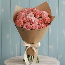 Букет цветов из:  Розы #REPLACE_PRED# Равнинном