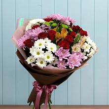 Букет цветов из:  Розы, Хризантемы и Альстромерии в Равнинном