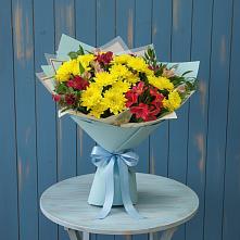 Букет цветов из:  Альстромерии и Хризантемы #REPLACE_PRED# Равнинном